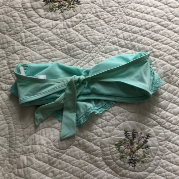 Blue/Teal Bandana Styled Bandeau Bikini Top - Picture 2 of 4